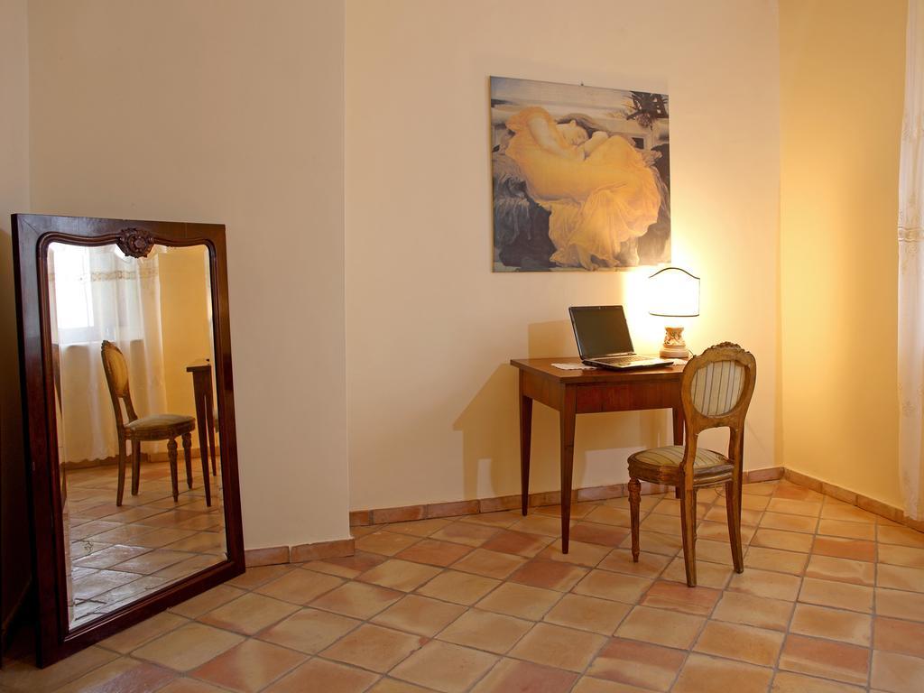 CrosiaPalazzo Madeo - Residenza D'Epoca住宿加早餐旅馆 外观 照片